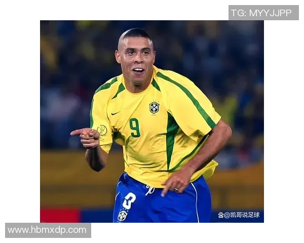 当众抠鼻子的足球球星引发热议球场巨星私下习惯令人惊讶