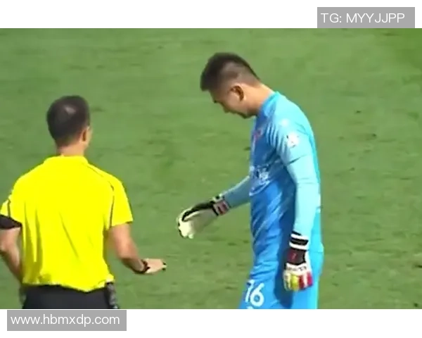 意大利足球奇葩球星们的另类风采与场外趣事揭秘 意大利足球奇葩球星们的另类风采与场外趣事揭秘