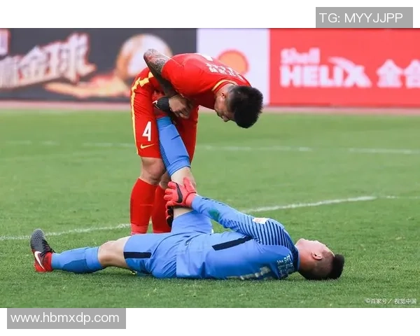 足球明星小腿肌肉训练揭秘 助力快速突破与精准射门技巧解析