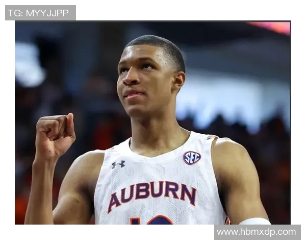 足球球星史密斯逆袭之路从无名小卒到绿茵传奇巨星